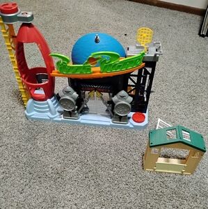 *SOLD**Kids Playsets,.Toy Story,Bluey